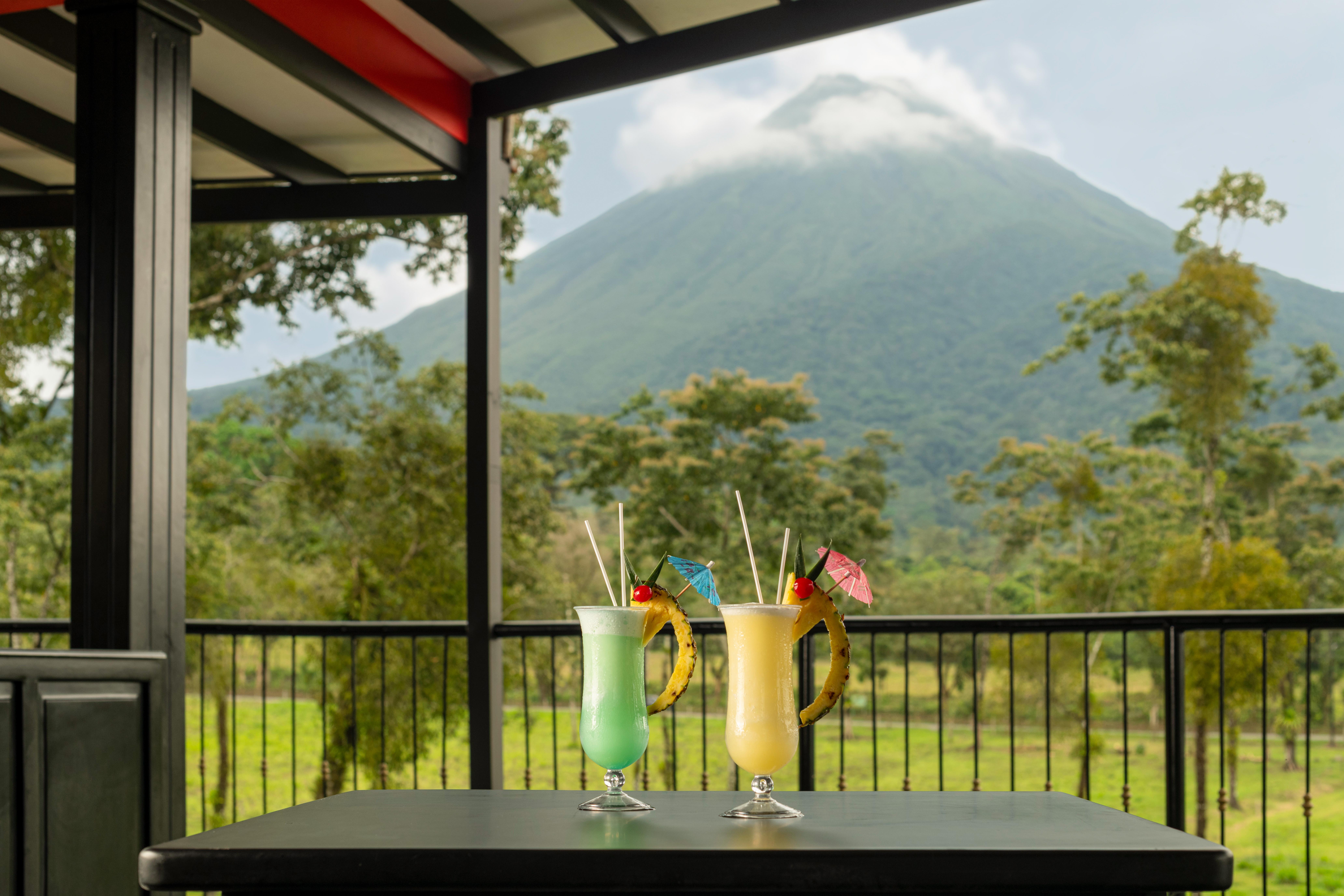 Hotel Magic Mountain La Fortuna المظهر الخارجي الصورة